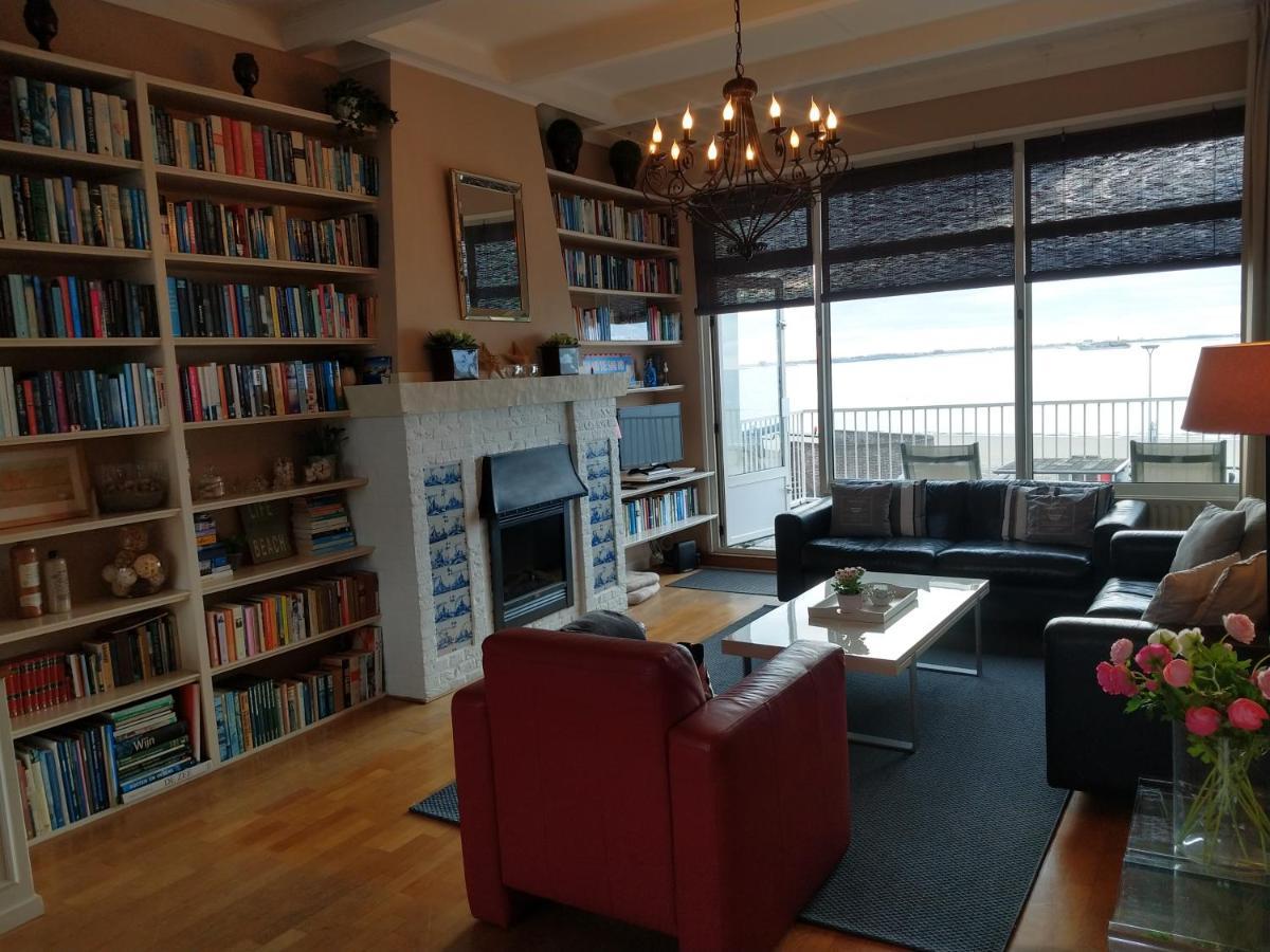 Apartment By The Sea Bed By The Sea Vlissingen Bagian luar foto