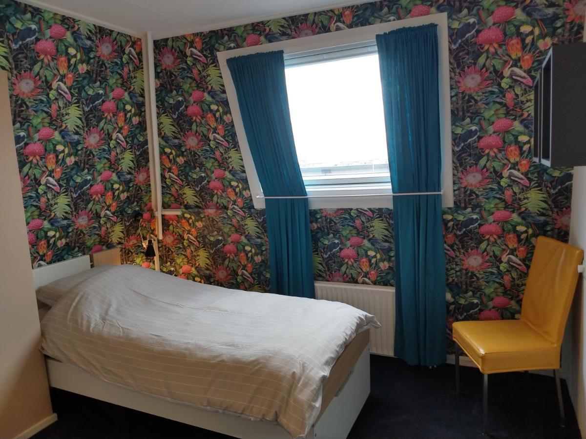 Apartment By The Sea Bed By The Sea Vlissingen Bagian luar foto