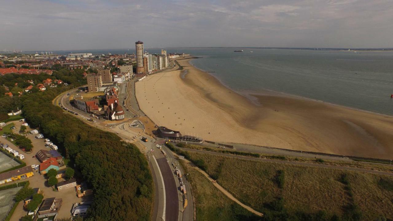 Apartment By The Sea Bed By The Sea Vlissingen Bagian luar foto