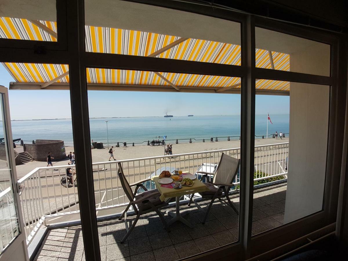 Apartment By The Sea Bed By The Sea Vlissingen Bagian luar foto